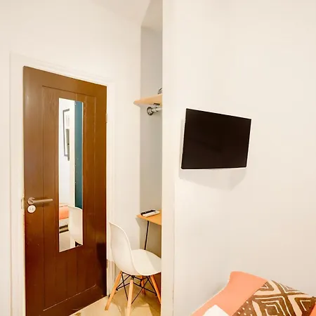 Peckham By Belvilla 3* London