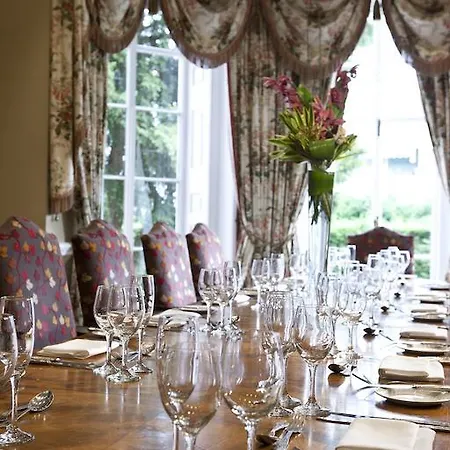 Hendon Hall Hotel 4*