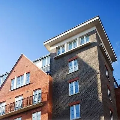 Hotel apartamentowy Marlin - Queen Street Londyn