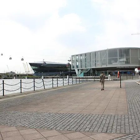 Belvedere Royal Victoria Docks Apartment