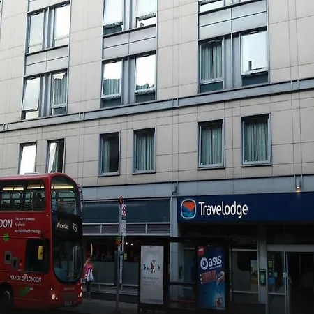 Travelodge Road Hotel 3*