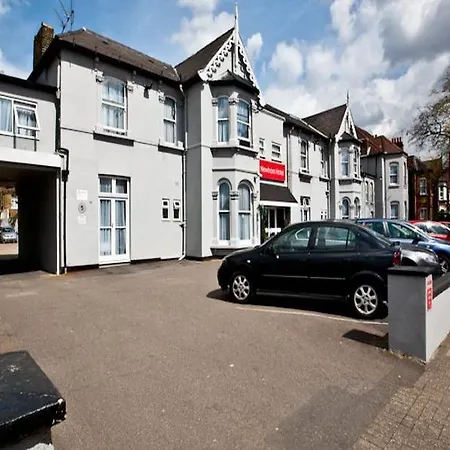 Hotel Newham 2*
