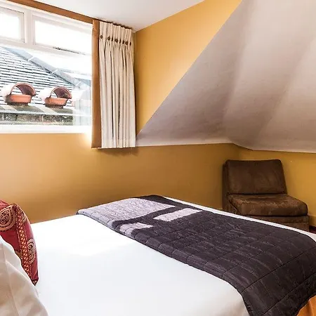 Trebovir Hotel Londýn