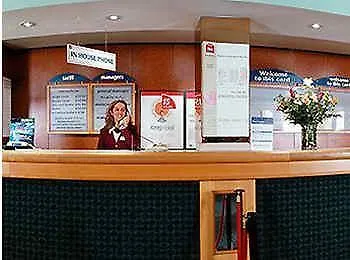 Ibis London Heathrow Airport Hotel 3*