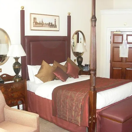 Hendon Hall 4*