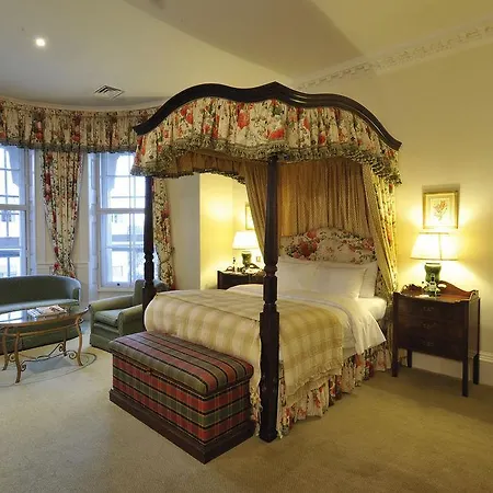 Hendon Hall Hotel 4*