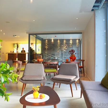 Hampton By Hilton 4* Londra
