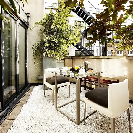 No.5 Maddox Street Apart-hotel 4*