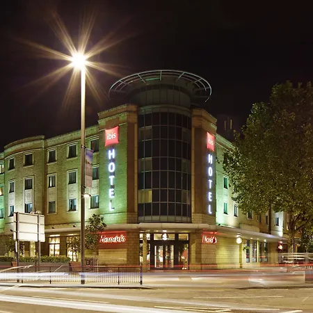 Ibis Stratford Hotel