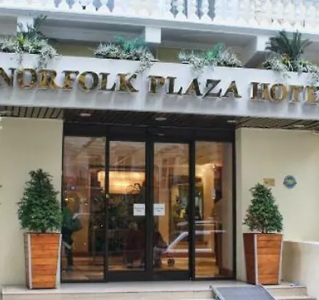 Norfolk Plaza 3*