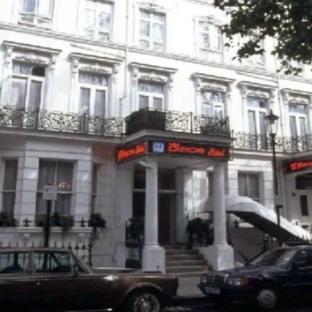Otel My Place