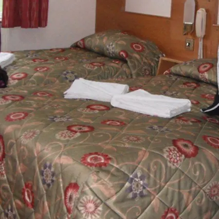 Hotel Leigham Court 2*
