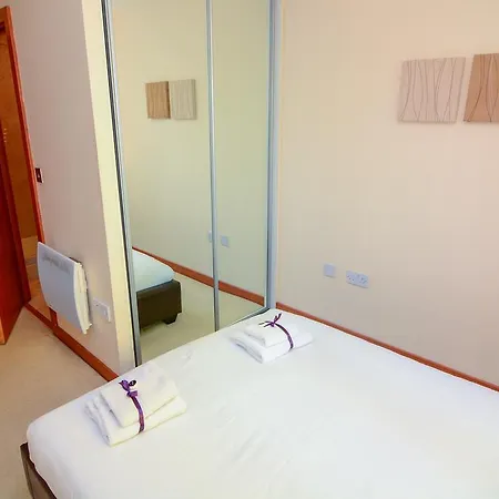 Wharf - Cuba Street Apartment