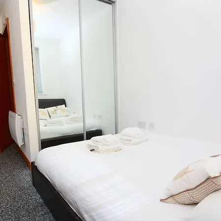 Wharf - Cuba Street Apartment