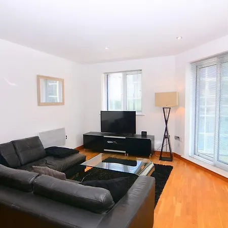 Wharf - Cuba Street Apartment