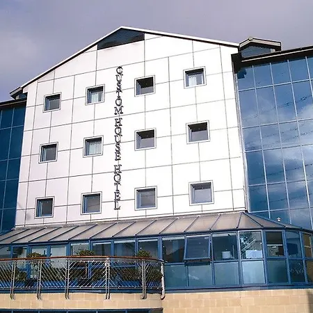 Ibis Styles Excel Hotel 3*