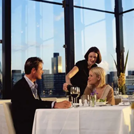 One Hundred Shoreditch 4*