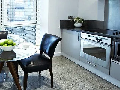 196 Bishopsgate Апартаменты Лондон