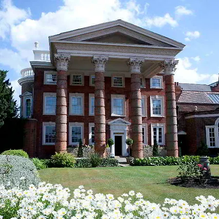 Hotel Hendon Hall 4*