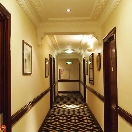 Szálloda Britannia The International 4*