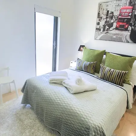Aparthotel Room Home Stay 4*