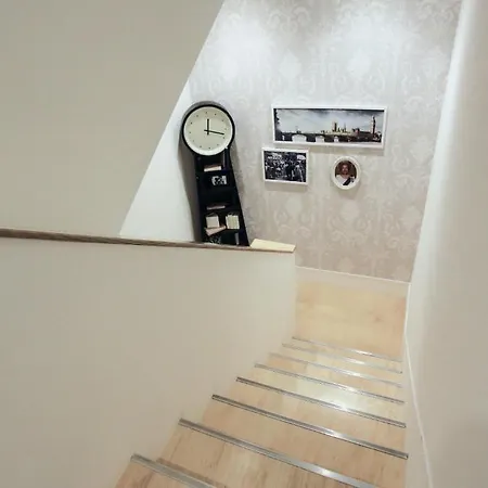 Aparthotel Room Home Stay 4*