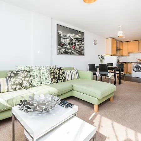 Fantastic 1 Bed Flat Stratford * London