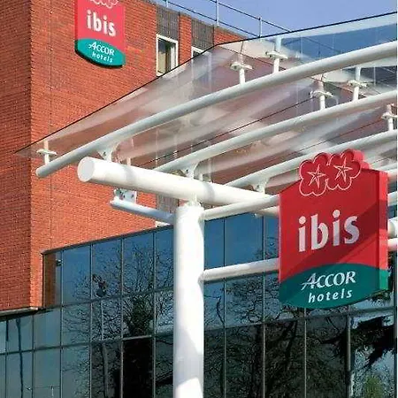 Ibis London Heathrow Airport