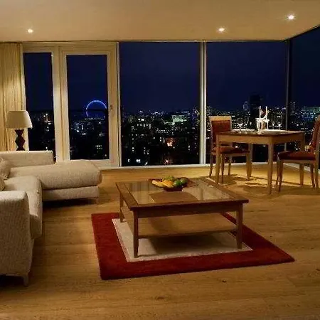 Marlin Aldgate Tower Bridge Апарт-отель 4*