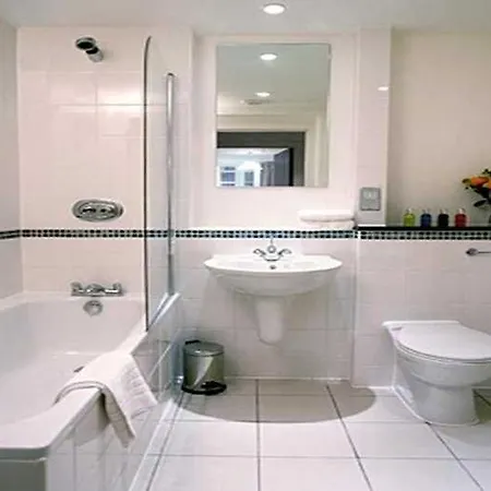 Hotel Marlin Apts Stratford