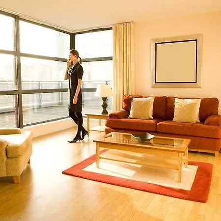 Marlin Apts Stratford Hotel Londra