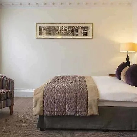 Hendon Hall