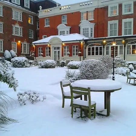 Hendon Hall 4*