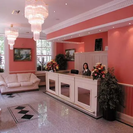Hotel Alexandra