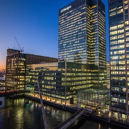 Canary Wharf - Corporate River View Apartments Apartment