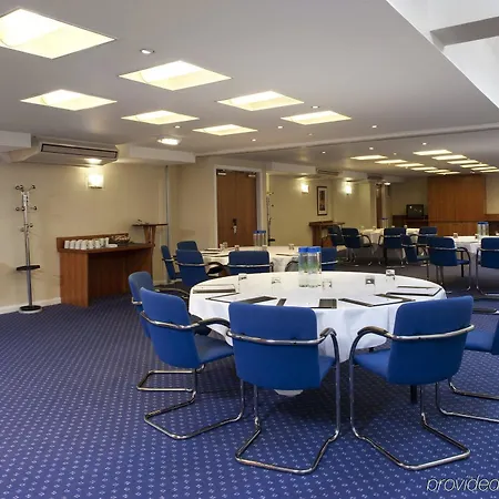 Holiday London - Heathrow M4,jct.4, An Ihg