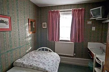 Oakwood Heathrow Bed & Breakfast Hillingdon