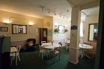 Oakwood Heathrow Bed & Breakfast