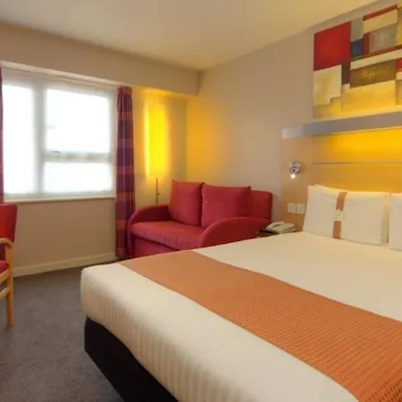 מלון Holiday Express Limehouse By Ihg