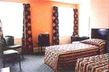 All Seasons Leyton Hotel 2*