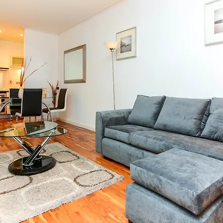 Canary Wharf - Corporate River View Apartments Apartment *