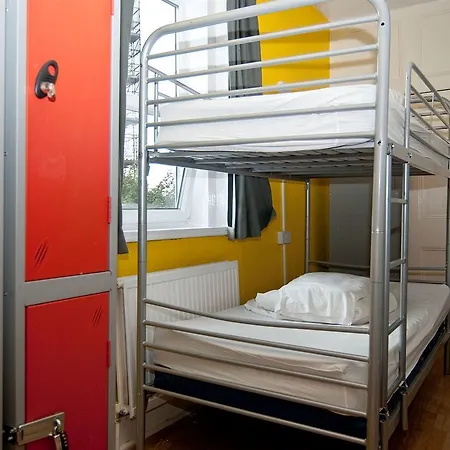 Book A Bed Hostel *