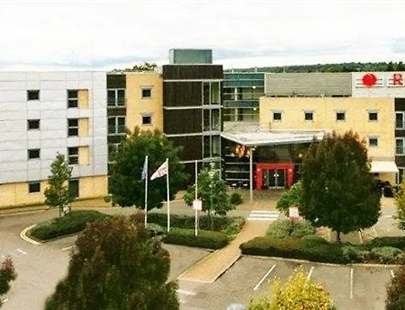 Ramada London North