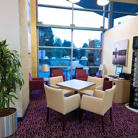 Ramada London North