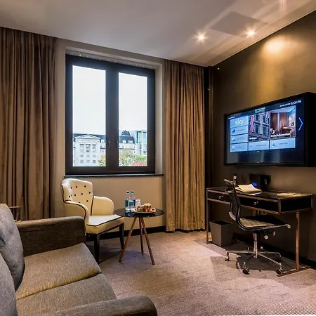 Montcalm Royal House, Hotel 5*