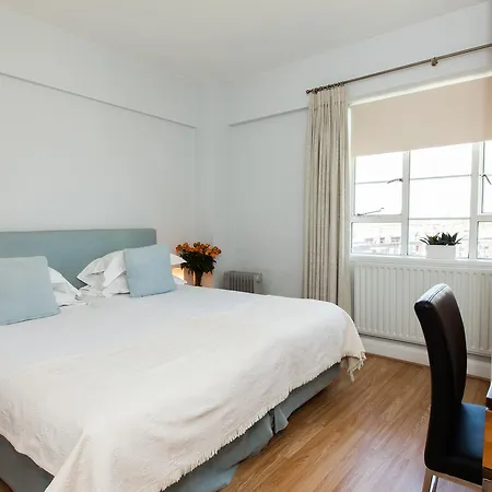 Apartamento Nell Gwynn House *