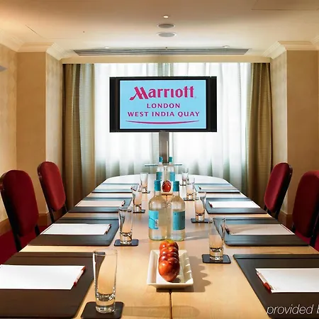 Hotel Marriott Executive London, Canary Wharf 5*