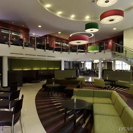 Doubletree By Hilton London Heathrow Airport Hotel 4*