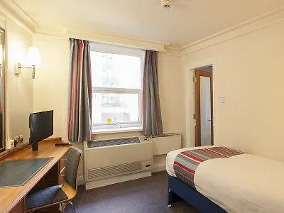 Travelodge Kings Cross Royal Scott Ξενοδοχείο