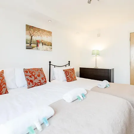 Docks Excel Apartment London